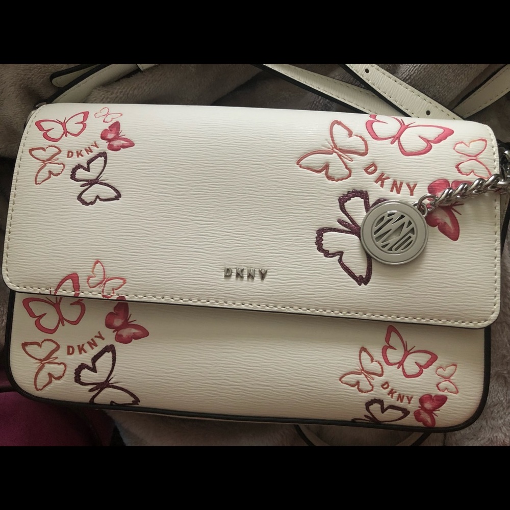 Nwot DKNY butterfly bag w/adjustable strap